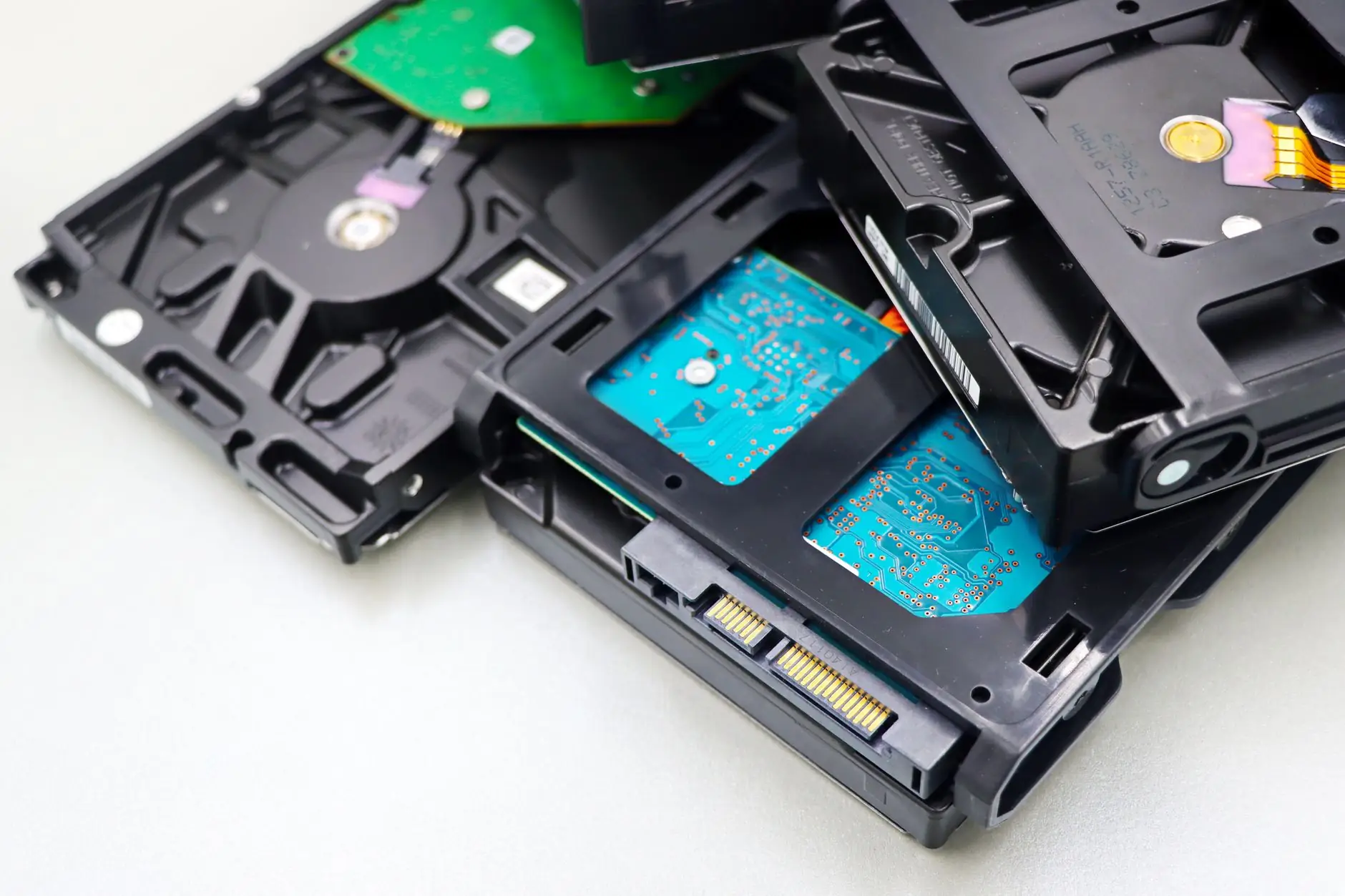 东方双新行业应用软件光盘在业务管理场景中的部署方案